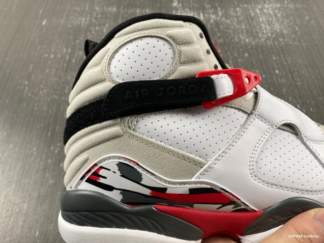 Jordan Bugs (2013) Bunny 8 305381-103 Retro Air 0721
